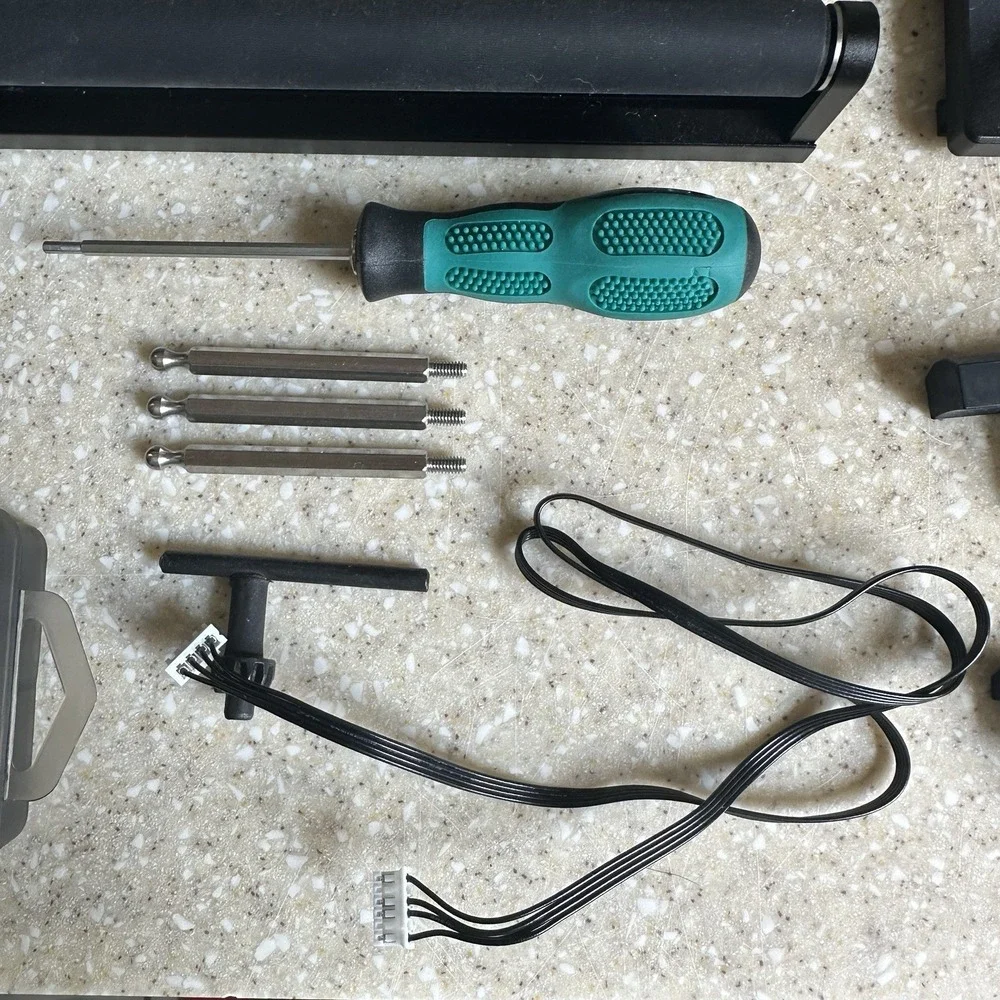 xTool RA2 Rotary Attachment Pro for S1, F1, F1 Ultra P2, M1 Ultra Engraver Read*